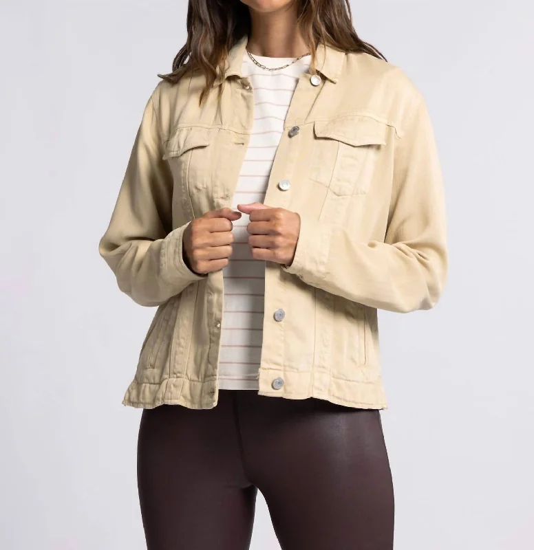 Jackie Jacket In Light Khaki