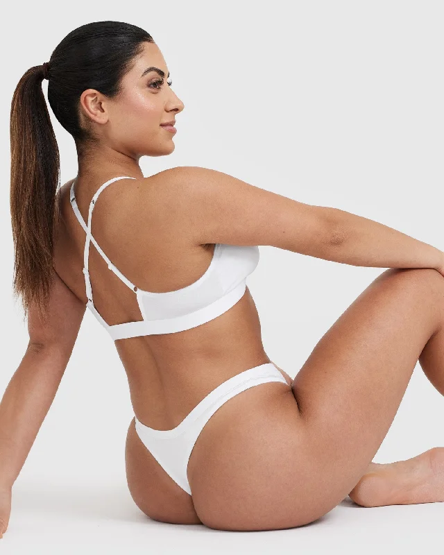 Soft Classic Thong | White